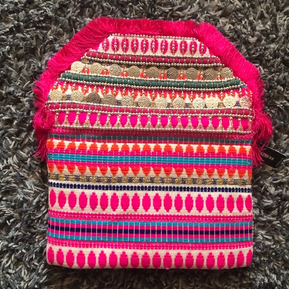 Express Pink Fringe Clutch - Picture 4 of 12